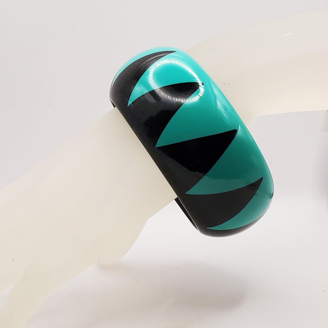 BIG DOME CLAW IN BLACK & TURQUOISE