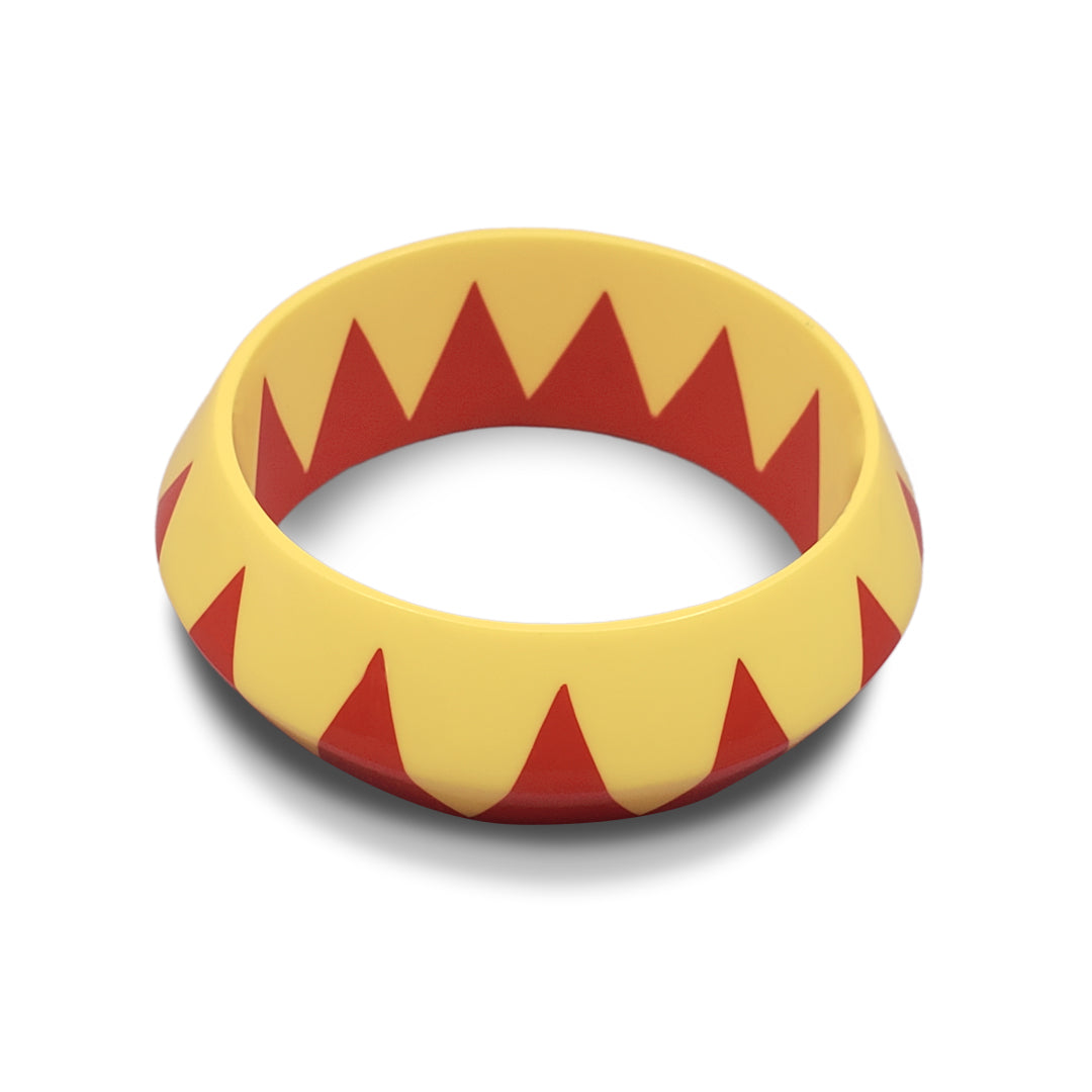 CLASSIC CLAW IN YELLOW & CARVED RED ONE OF KINDS